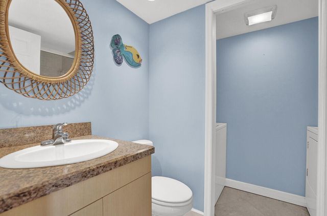 3313 Meridian Way N C, Palm Beach Gardens, FL 33410