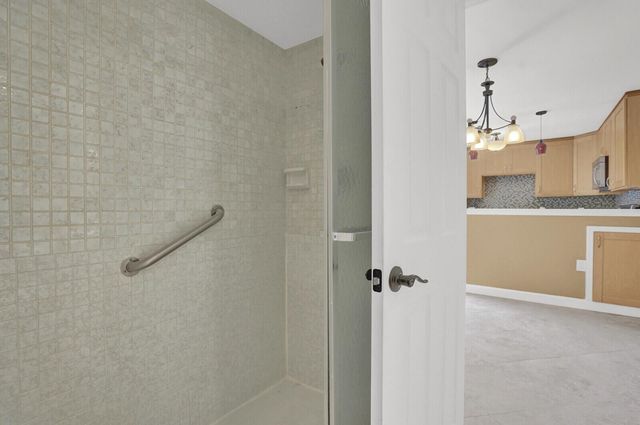 3313 Meridian Way N C, Palm Beach Gardens, FL 33410