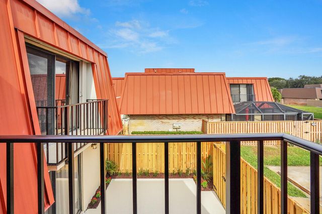 3313 Meridian Way N C, Palm Beach Gardens, FL 33410