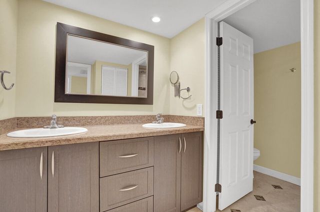 3313 Meridian Way N C, Palm Beach Gardens, FL 33410