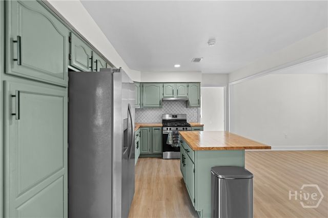 408 Valentine Drive, Savannah, GA 31406