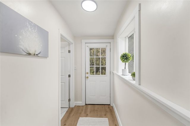 461 River Road, Lincoln, RI 02865