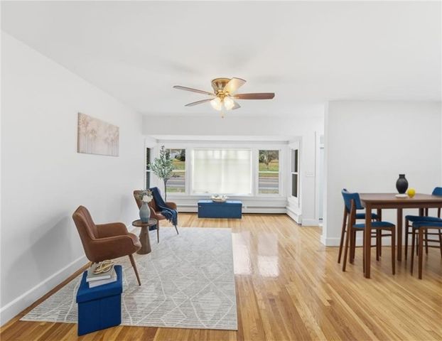 461 River Road, Lincoln, RI 02865