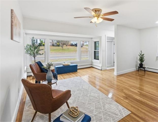 461 River Road, Lincoln, RI 02865