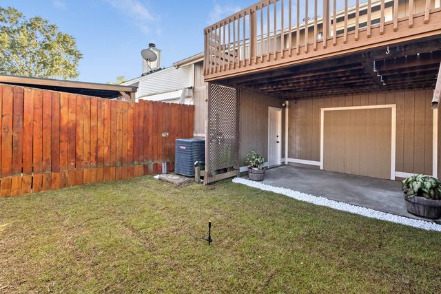 11 Hunters Court, Goose Creek, SC 29445