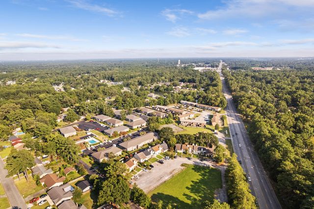 11 Hunters Court, Goose Creek, SC 29445