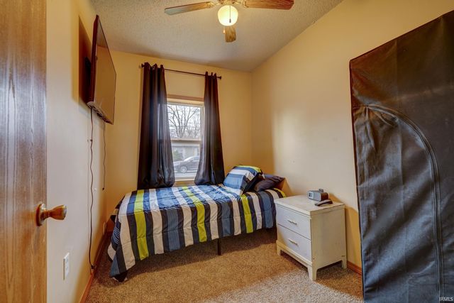 331 Walnut Street, Butler, IN 46721