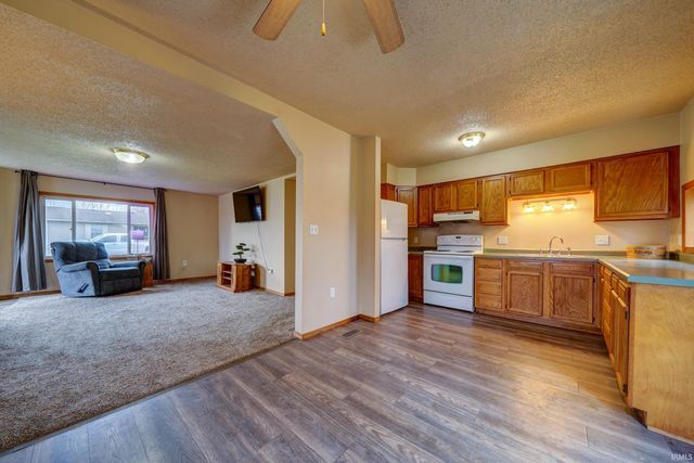 331 Walnut Street, Butler, IN 46721