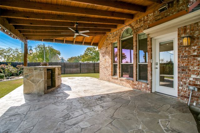 7800 Harvest Hill Road, North Richland Hills, TX 76182