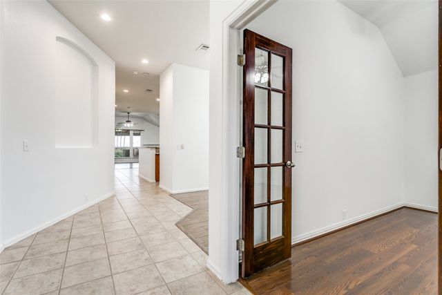 7800 Harvest Hill Road, North Richland Hills, TX 76182