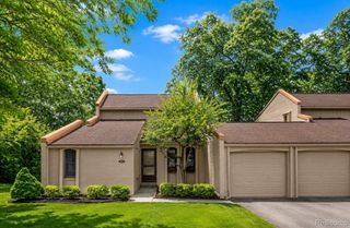 2971 MOON LAKE Drive, West Bloomfield Charter Township, MI 48323