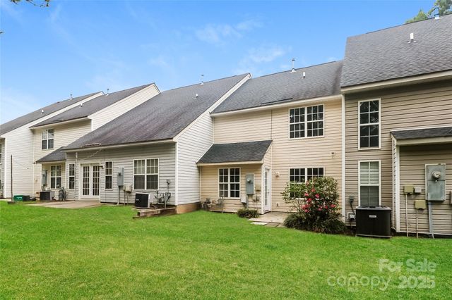 10007 University Park Lane, Charlotte, NC 28213