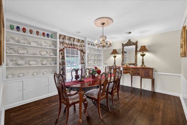 3505 White Settlement Road, Fort Worth, TX 76107