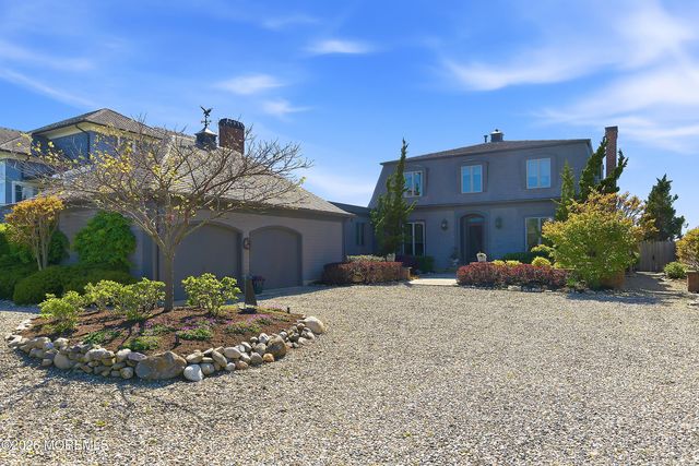 1010 Barnegat Lane, Mantoloking, NJ 08738
