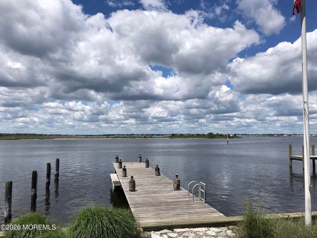 1010 Barnegat Lane, Mantoloking, NJ 08738