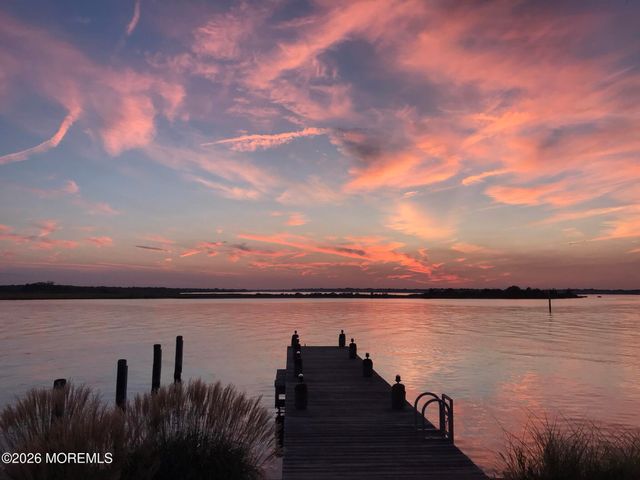 1010 Barnegat Lane, Mantoloking, NJ 08738