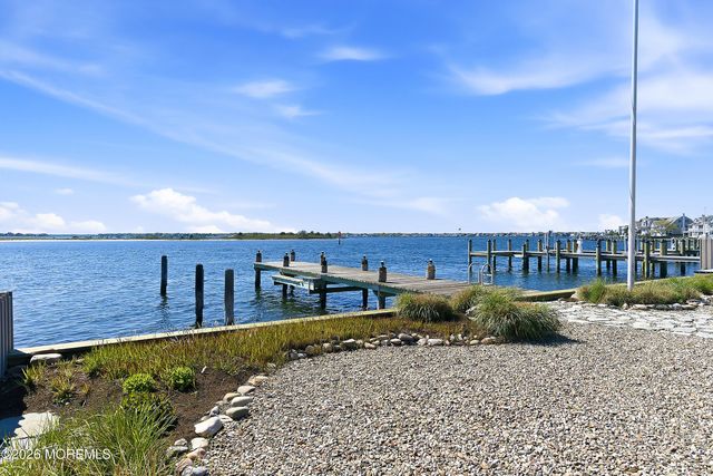 1010 Barnegat Lane, Mantoloking, NJ 08738