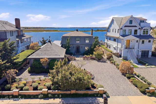 1010 Barnegat Lane, Mantoloking, NJ 08738
