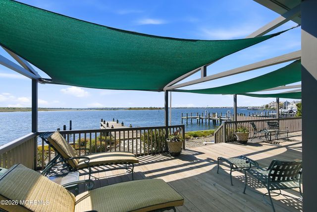 1010 Barnegat Lane, Mantoloking, NJ 08738