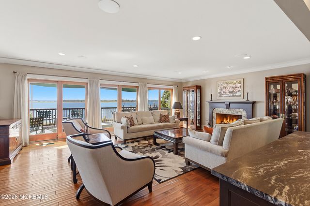 1010 Barnegat Lane, Mantoloking, NJ 08738