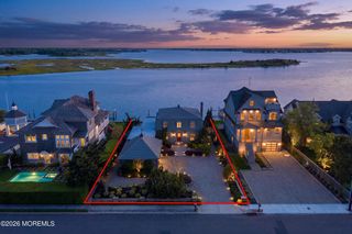 1010 Barnegat Lane, Mantoloking, NJ 08738