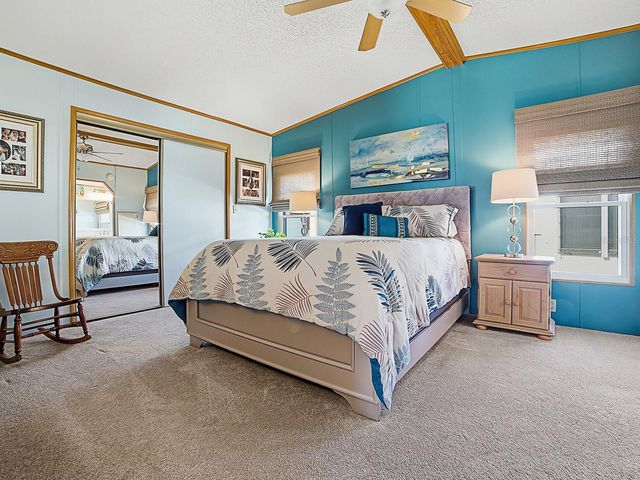 24814 PINE HL, Leesburg, FL 34748