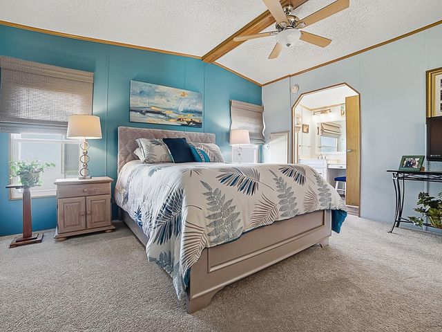 24814 PINE HL, Leesburg, FL 34748