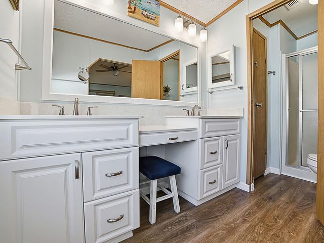 24814 PINE HL, Leesburg, FL 34748