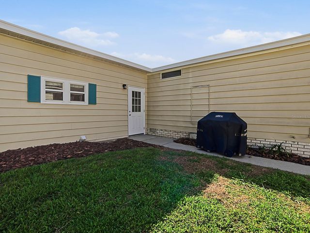 24814 PINE HL, Leesburg, FL 34748