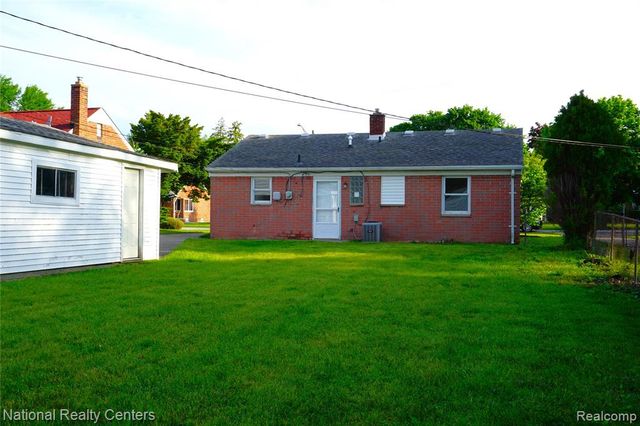31743 Rush Street, Garden City, MI 48135