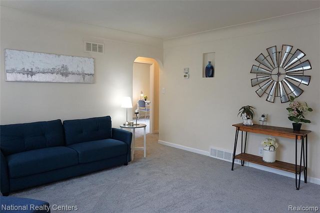 31743 Rush Street, Garden City, MI 48135