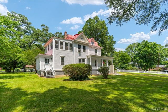 2707 Sherbourne Rd, Chesterfield, VA 23237
