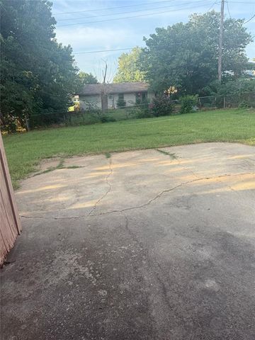 315 Willow Place, Yukon, OK 73099