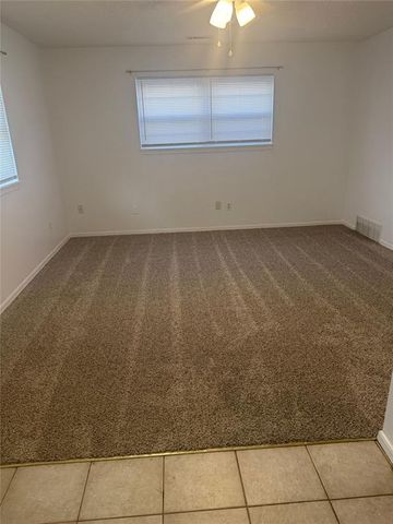 315 Willow Place, Yukon, OK 73099