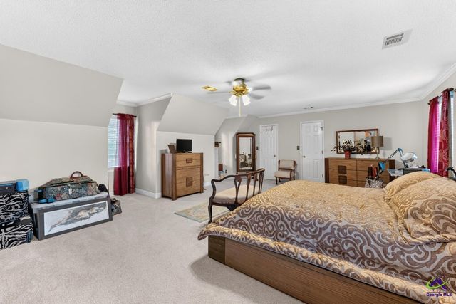 5369 Rivoli Drive, Macon, GA 31210