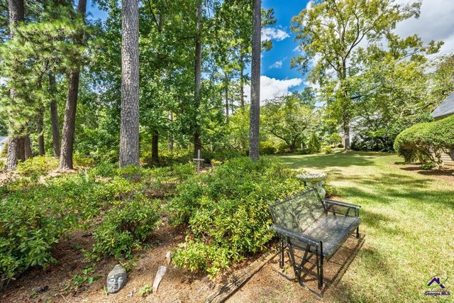 5369 Rivoli Drive, Macon, GA 31210