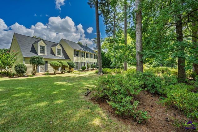 5369 Rivoli Drive, Macon, GA 31210