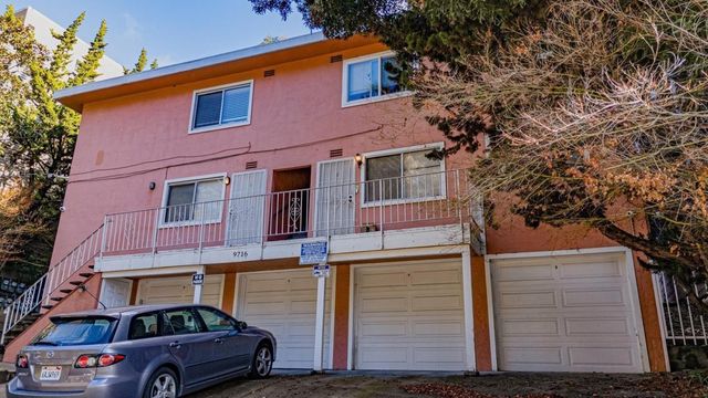 9716 Mountain BLVD, Oakland, CA 94605