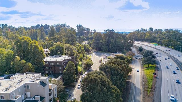 9716 Mountain BLVD, Oakland, CA 94605