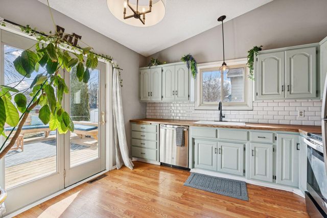 12375 Jonquil Street NW, Coon Rapids, MN 55433