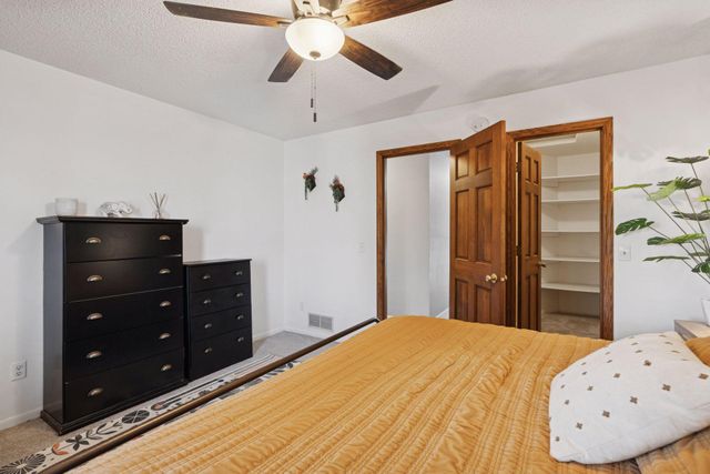 12375 Jonquil Street NW, Coon Rapids, MN 55433