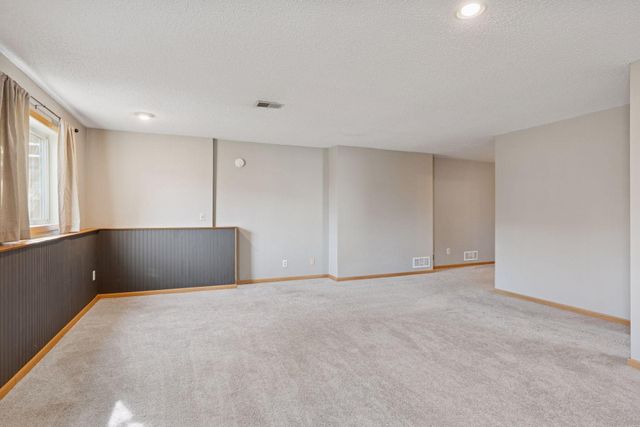 12375 Jonquil Street NW, Coon Rapids, MN 55433