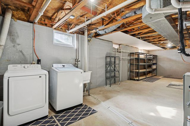 12375 Jonquil Street NW, Coon Rapids, MN 55433