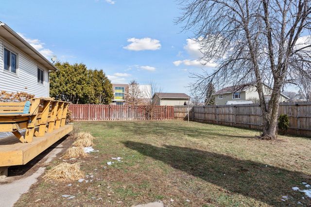 12375 Jonquil Street NW, Coon Rapids, MN 55433