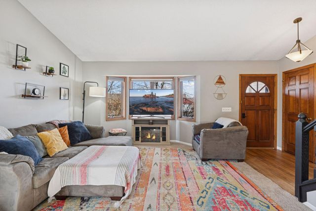 12375 Jonquil Street NW, Coon Rapids, MN 55433