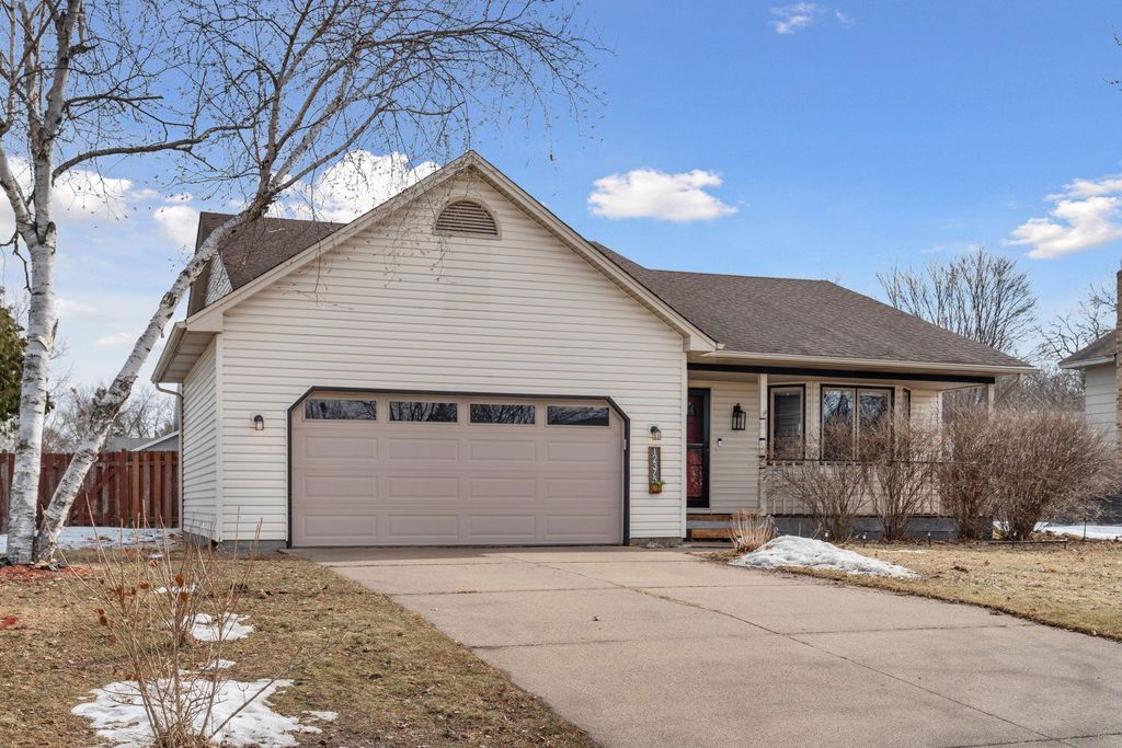 12375 Jonquil Street NW, Coon Rapids, MN 55433