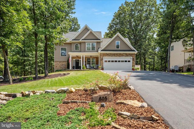 805 S LAKEVIEW DR, Cross Junction, VA 22625