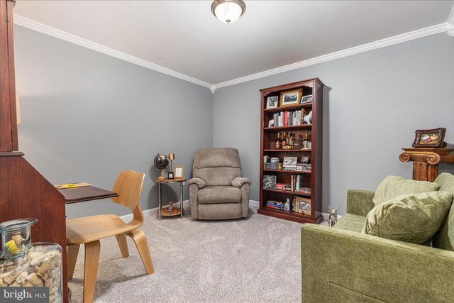 805 S LAKEVIEW DR, Cross Junction, VA 22625