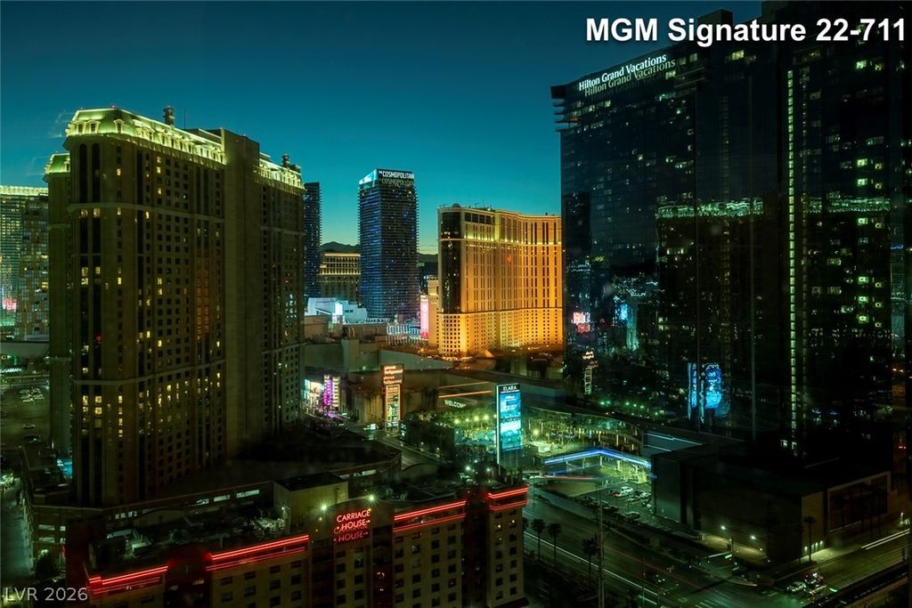135 East Harmon Avenue 2211, Las Vegas, NV 89109 — photo 3
