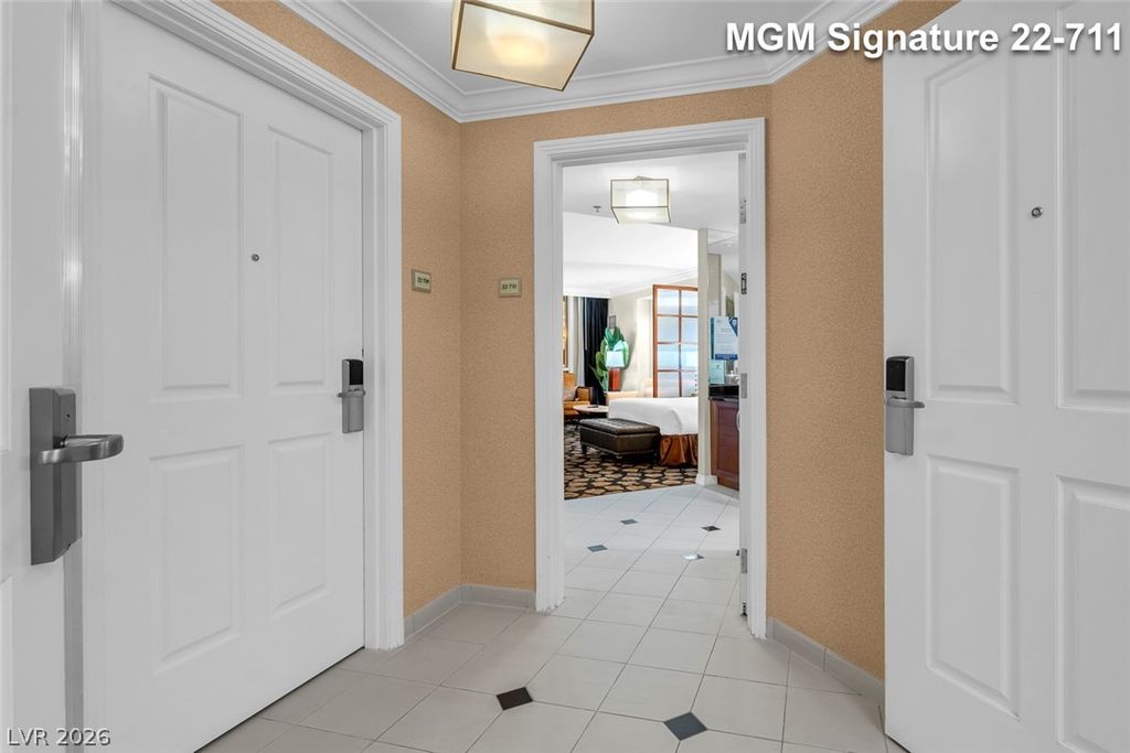 135 East Harmon Avenue 2211, Las Vegas, NV 89109 — photo 5